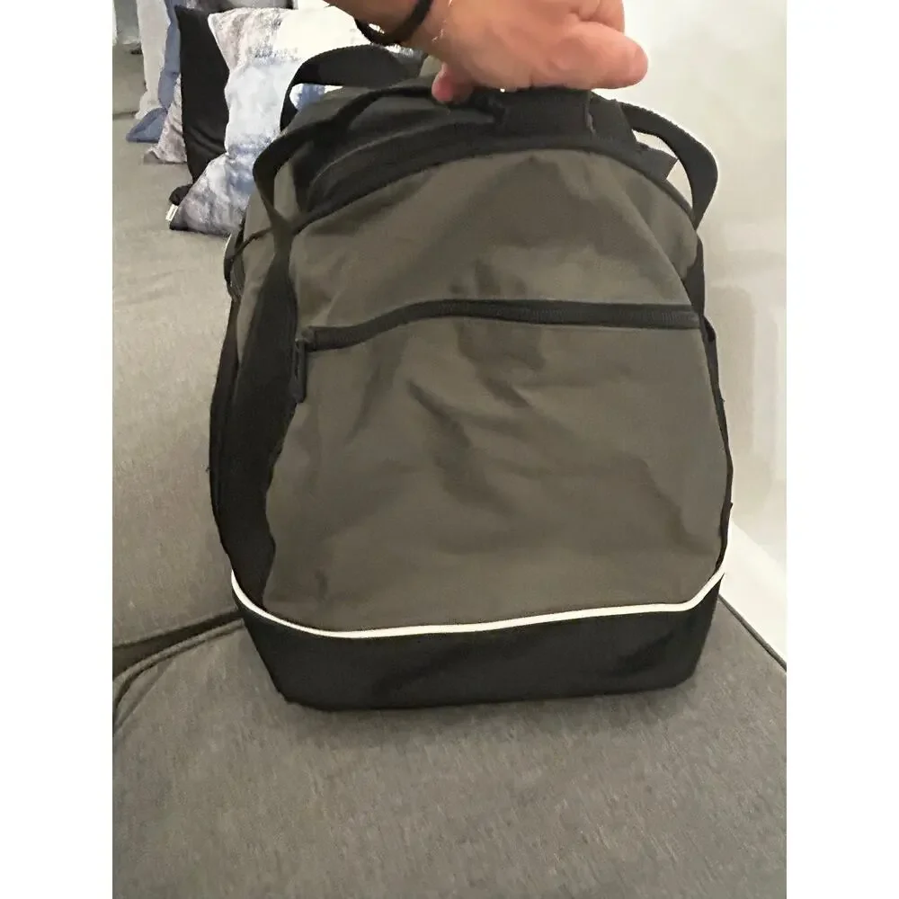 RARE Citigroup Smith Barney Bankers Tote Travel Gym Bag Duffel Black Grey